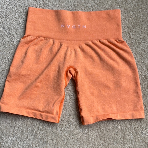 NVGTN Pants - Sunset Orange Pro Seamless Shorts 🌅